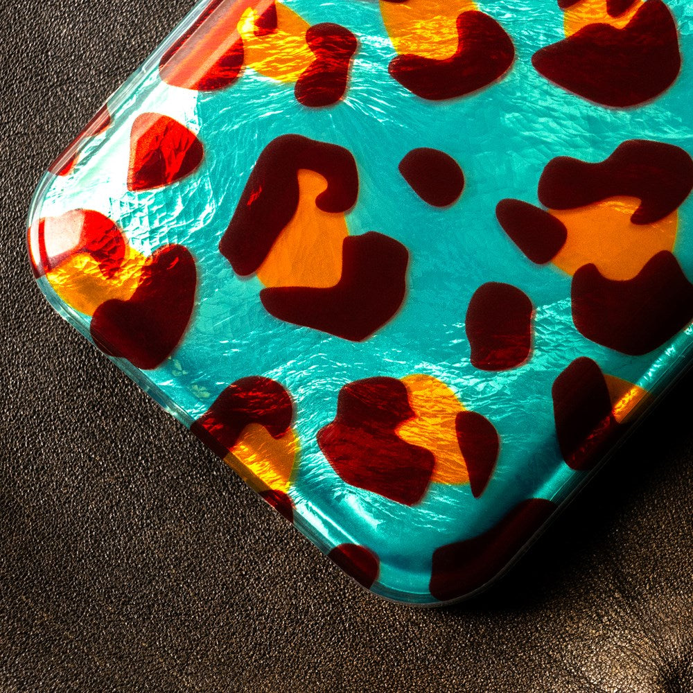 iPhone 15 Flexible Plastic Case - Cheetah