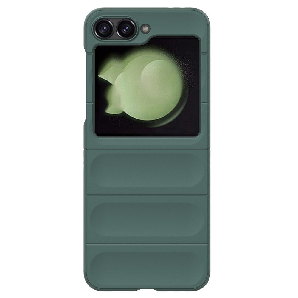 EIDERWOOD Samsung Galaxy Z Flip7 FE / Flip6 Flexible Plastic Case - Green