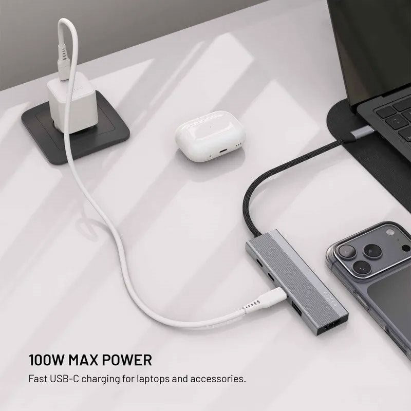 Fixed 5-i-1 USB-C Multiport with 3 x USB-C 1 x USB-A 1 x HDMI - Silver