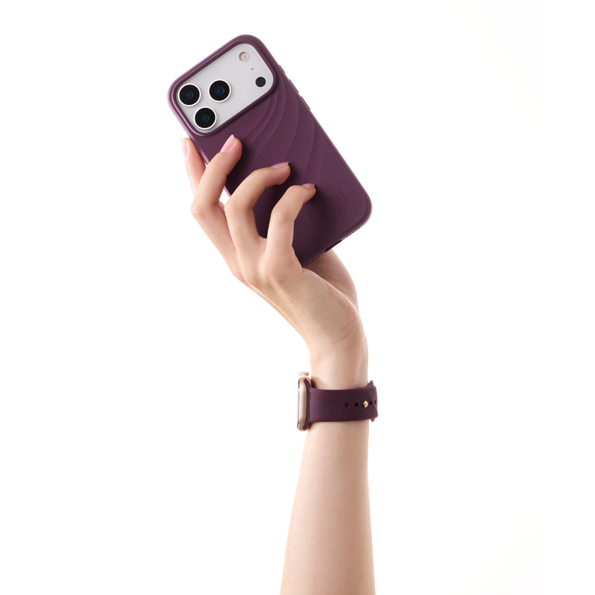 Apple Watch (38/40/SE/41/42mm) iDeal of Sweden Soft Swirl Silicone Watch Strap - Size S/M - Velvet Plum