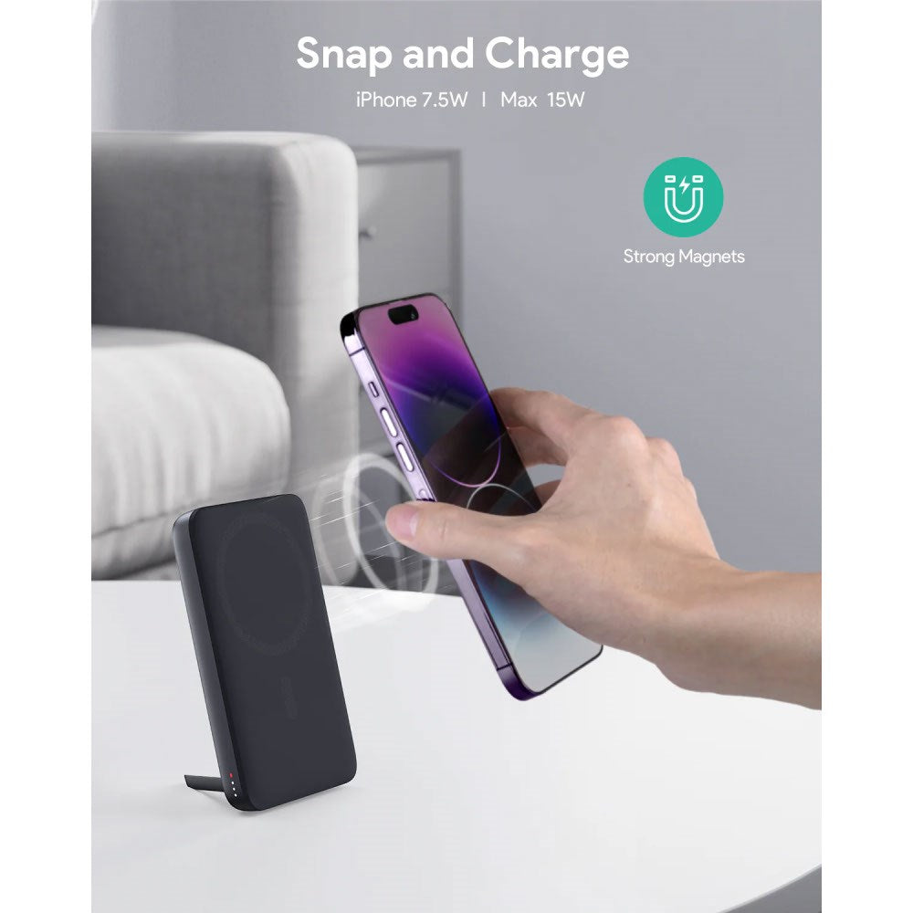 Aukey MagFusion 6,700mAh Powerbank with Wireless Charging & Stand Function - MagSafe / Qi2 Compatible - Black