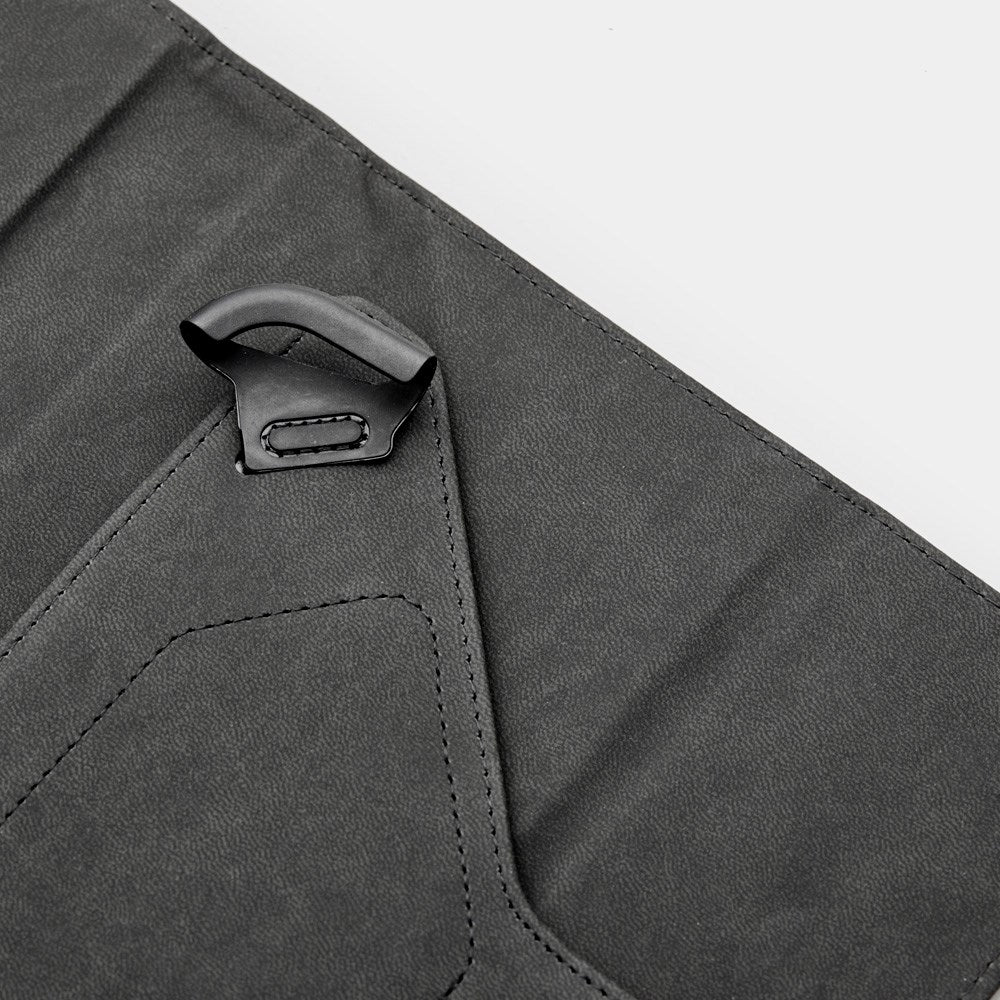 Trunk Universal Flip Case (24.5 x 17.5 x 1 cm) - Rose Flower