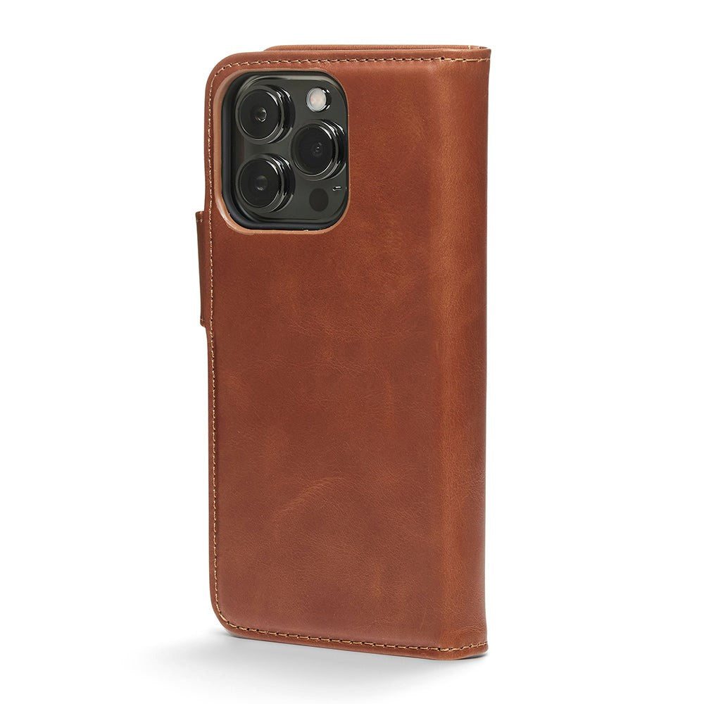 iPhone 13 Pro Trunk 2-i-1 Leather Flip Case w. Wallet - Brown