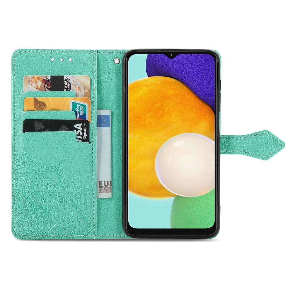 Samsung Galaxy A04s / A13 (5G) Leather Case w. Strap Mandala Pattern - Green