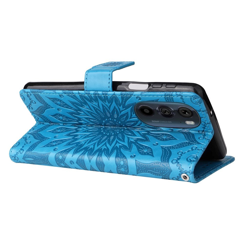 Motorola Edge 30 Pro Leather Case with Wallet and Strap - Mandala Print - Blue