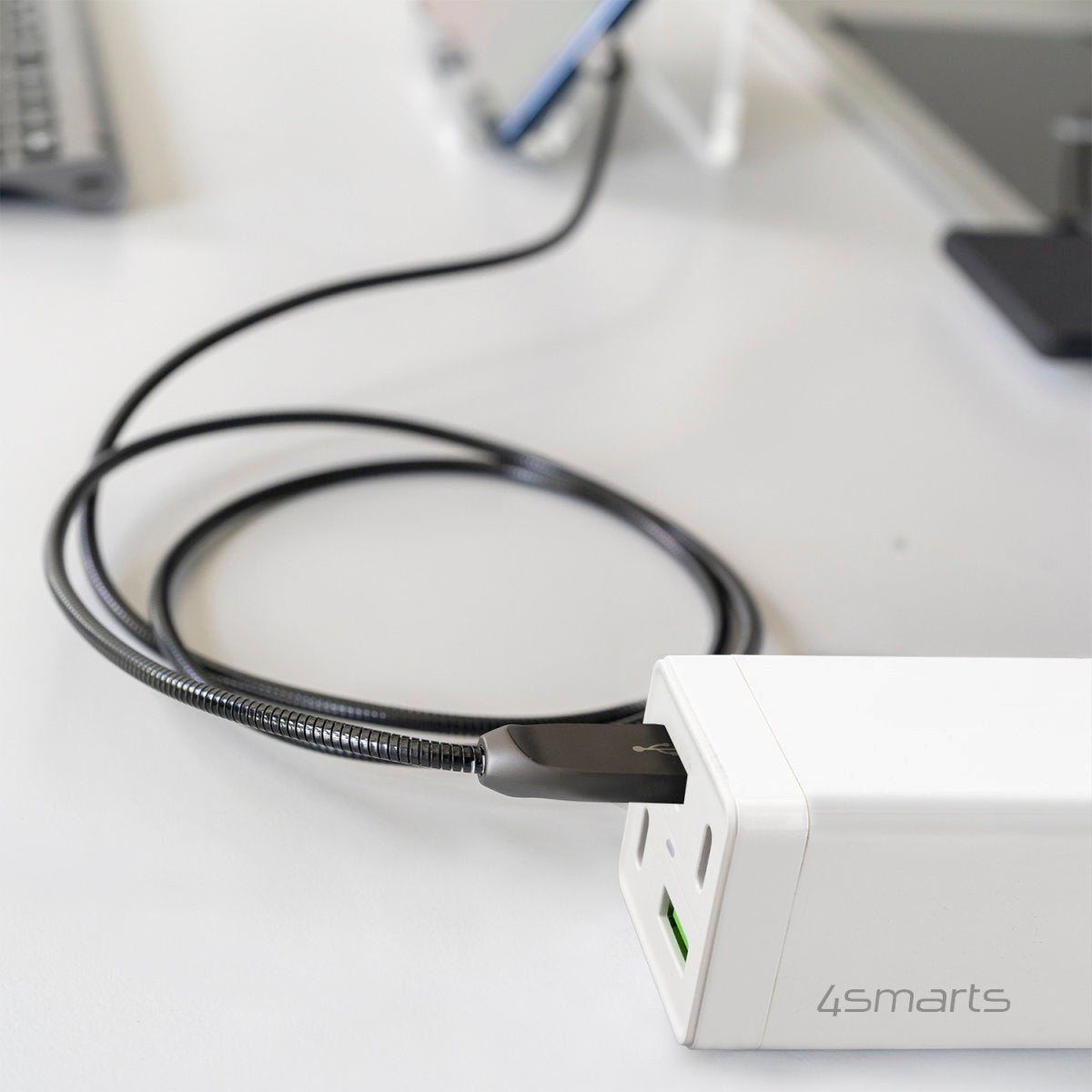 4smarts MultiGaN 65W charger station (USB-C & USB-A) - White