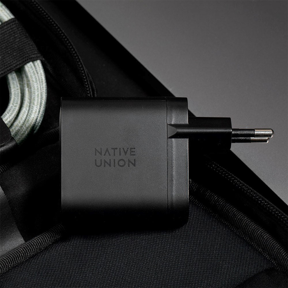 Native Union Fast GaN Charger - Wall Charger with 2 x USB-C Power Delivery 65W - Black