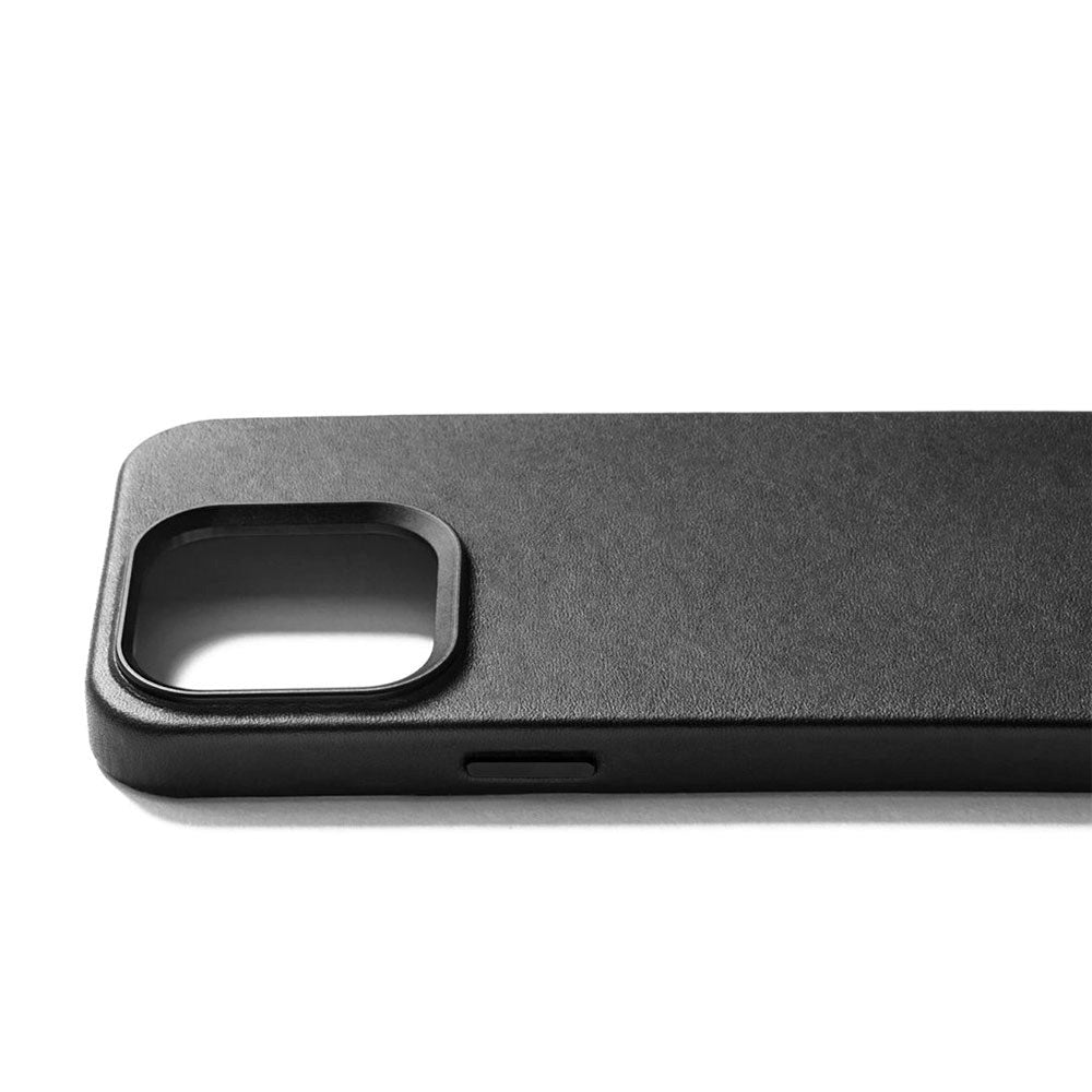 Mujjo iPhone 15 Pro Leather Case - MagSafe Compatible - Black