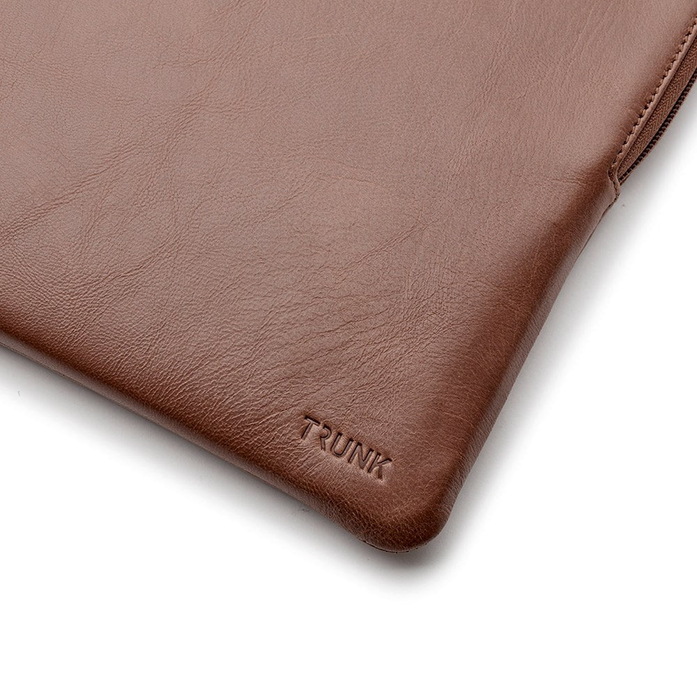 Trunk Genuine Leather Sleeve for MacBook 14" (33 x 23,5 x 2 cm) - Brown