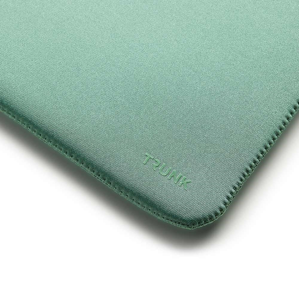 Trunk Neoprene Sleeve for Macbook 13" (32 x 22 x 2 cm) - Jade Green