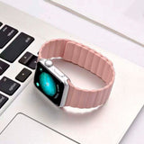 Lippa Apple Watch (38/40/SE/41/42mm) Magnetic Silicone Strap - Pink