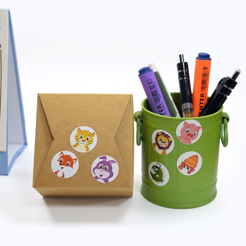 Roll of 500 x Stickers of Cartoon Animals - Sea Animals