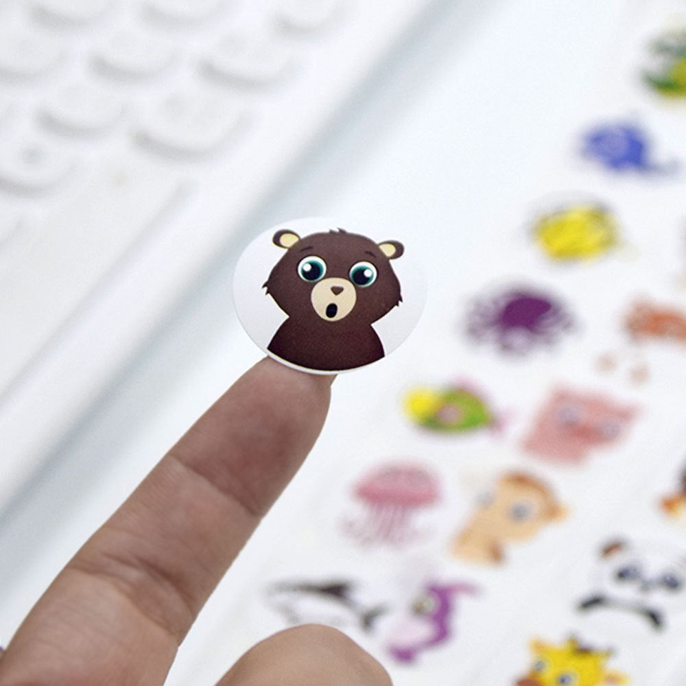 Roll of 500 x Stickers of Cartoon Animals - Sea Animals