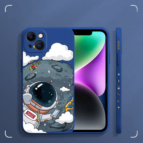 iPhone 14 Flexible Case of Plastic w. Print - Astronaut On The Moon / Blue