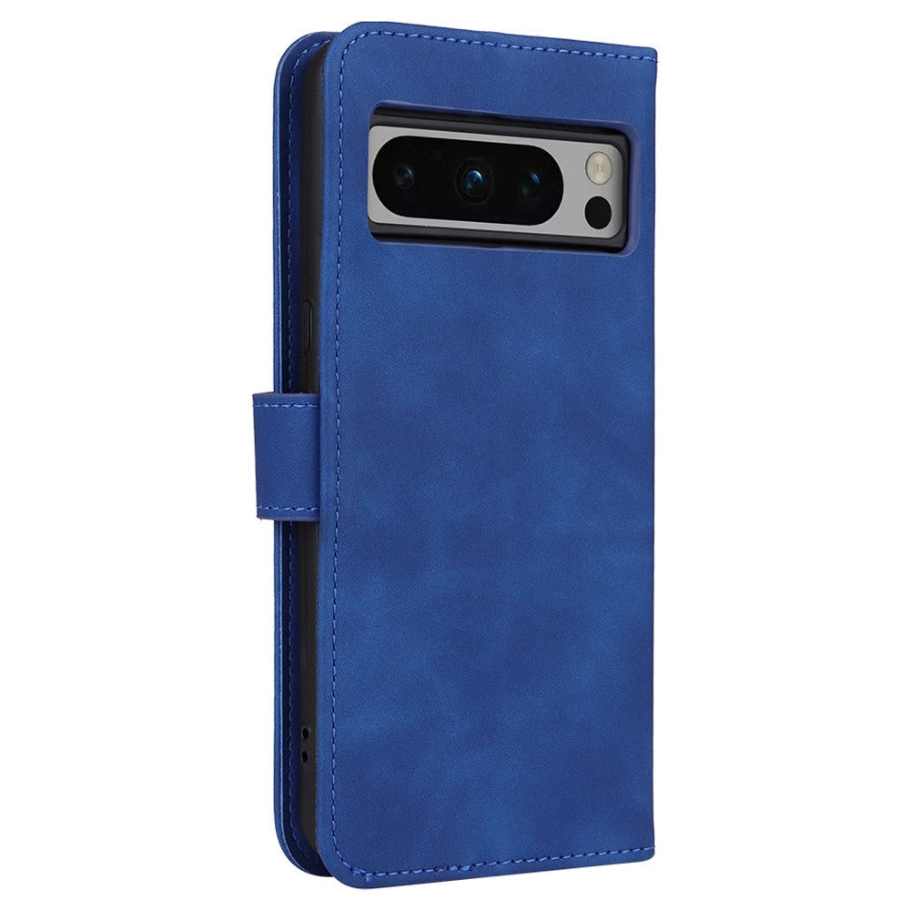 Google Pixel 8 Pro Leather Flip Case with Wallet and Stand Function - Blue