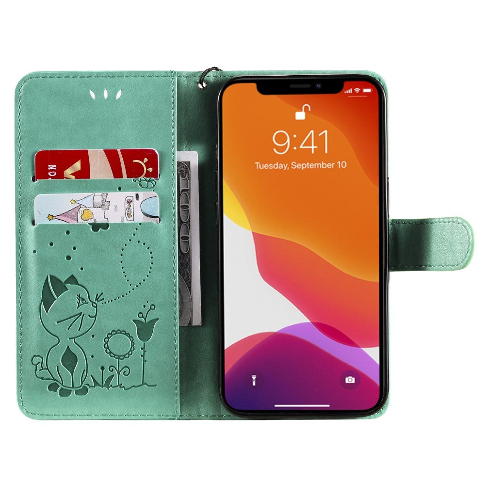 iPhone 15 Leather Flip Case with Wallet and Strap - Cat Engraving - Green