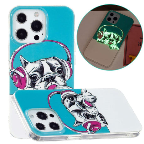 iPhone 15 Pro Luminescent Flexible Case of Plastic w. Print - Dog with Headphones