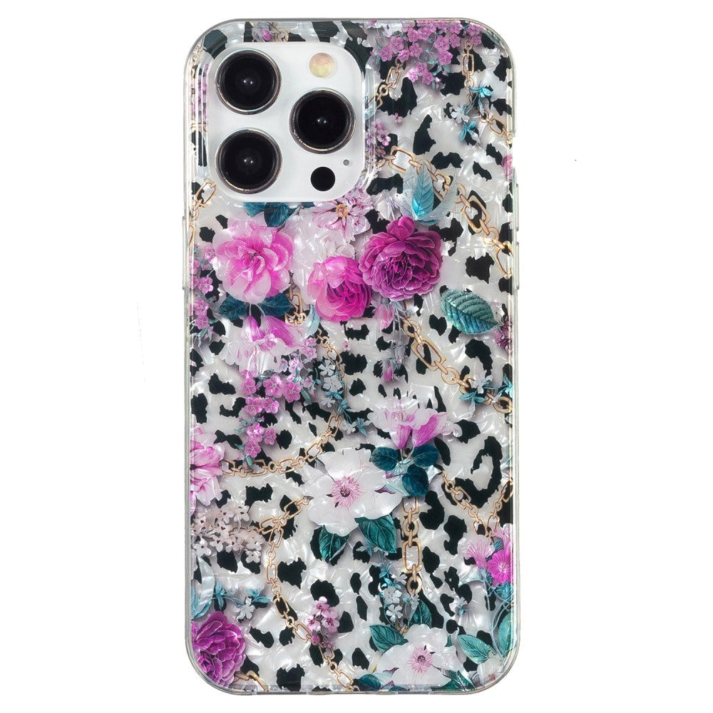 iPhone 15 Pro Flexible Plastic Case - Leopard and Floral Pattern