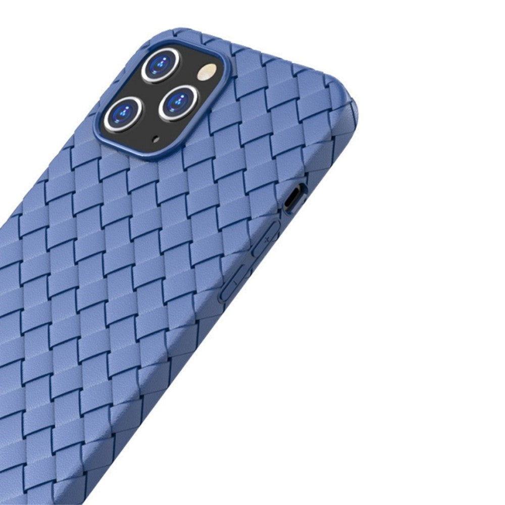 iPhone 15 Flexible Plastic Case - Braided Design - Blue