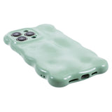 iPhone 15 Pro Flexible Plastic Case w. Wave Design - Green