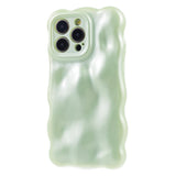 iPhone 15 Pro Flexible Plastic Case w. Wave Design - Light Green