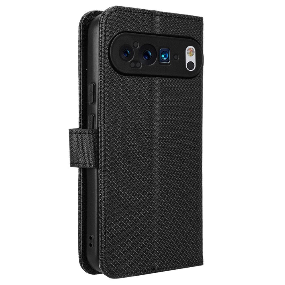 EIDERWOOD Google Pixel 9 / 9 Pro Leather Flip Case w. Strap & Texture - Black