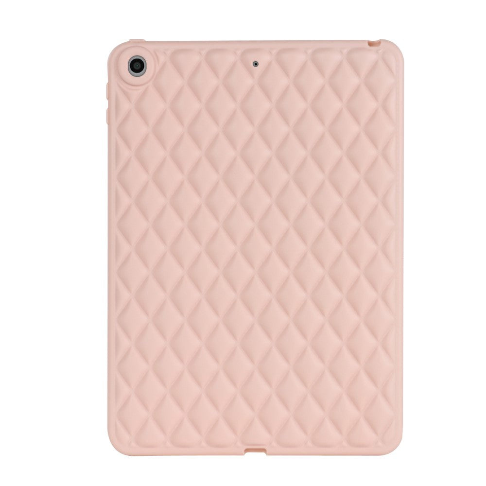 iPad 9.7 (2018-2017) / iPad Air / iPad Air 2 Flexible Plastic Case - Rhombe Design - Pink