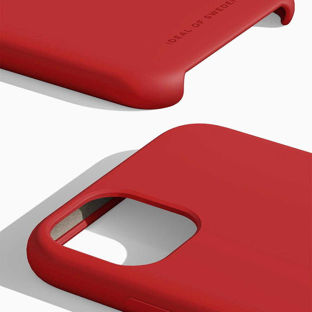 iDeal Of Sweden iPhone 11 Silicone Case - Red