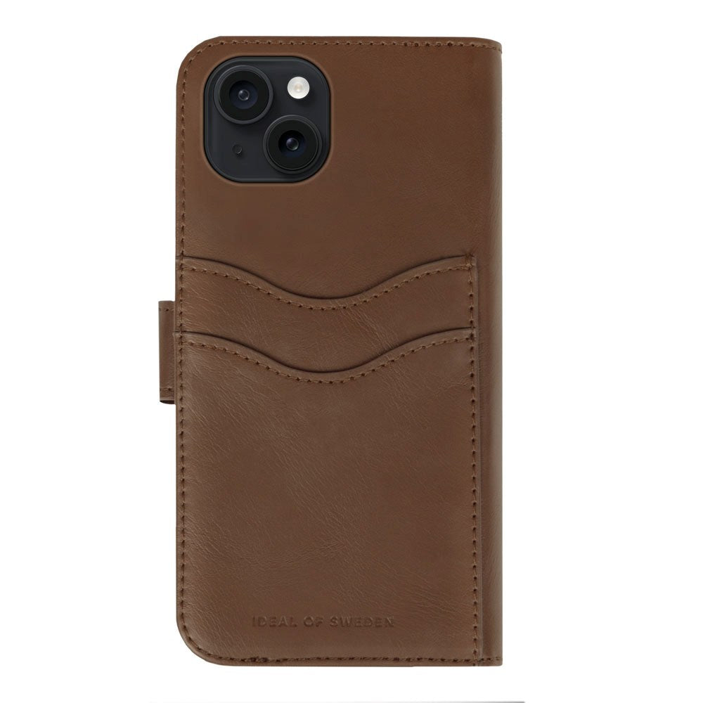 iDeal Of Sweden iPhone 15 Plus Magnet Wallet+ Case - Brown