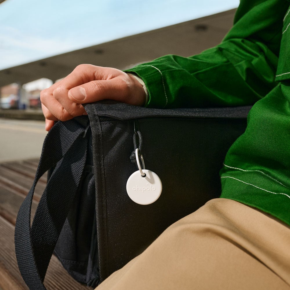 Chipolo POP Bluetooth GPS Tracker - Compatible with Apple Find My & Google's Find My Device - White