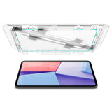 iPad Pro 11" (2024) Spigen EZ Fit Glas.tR Screen Protection - Case Friendly - Transparent