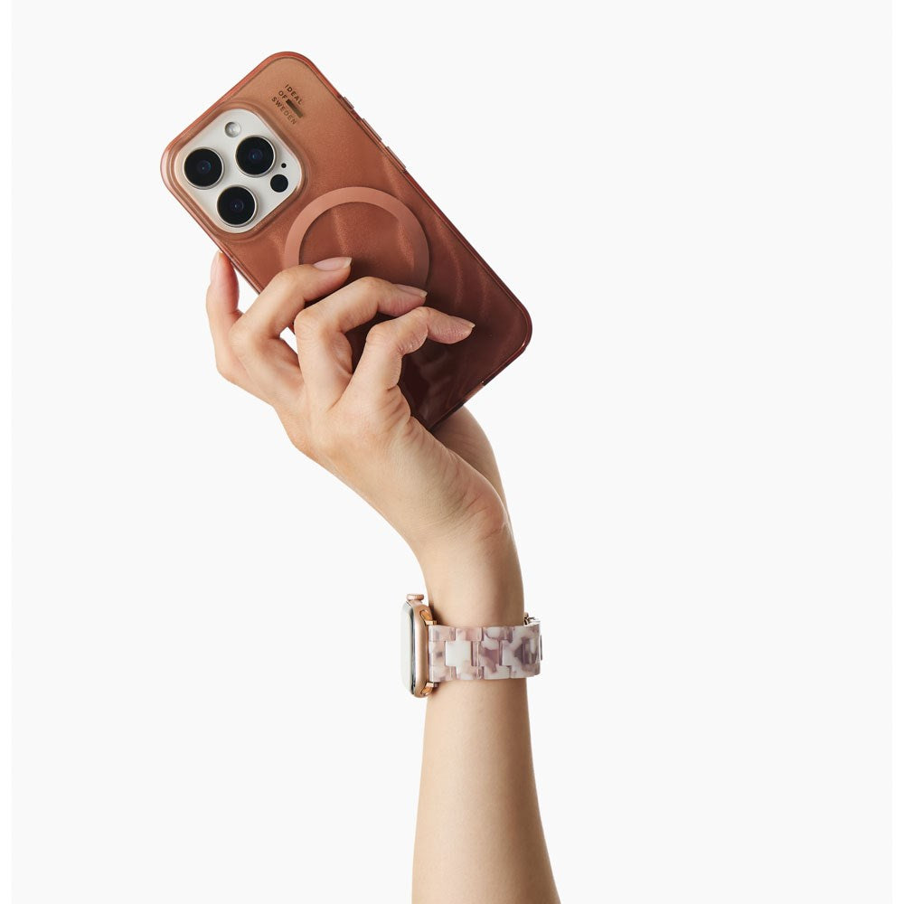 Apple Watch (42/44/SE/45/46/49mm) iDeal of Sweden Resin Watch Strap - Pink Pearl