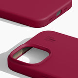 iDeal Of Sweden iPhone 16e / 15 / 14 / 13  Silicone Case - MagSafe Compatible - Cranberry