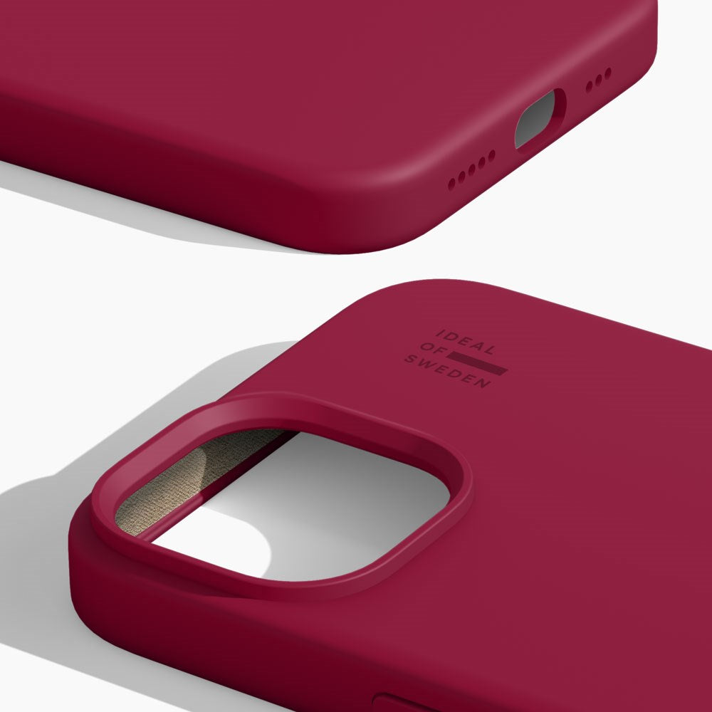 iDeal Of Sweden iPhone 16e / 15 / 14 / 13  Silicone Case - Cranberry