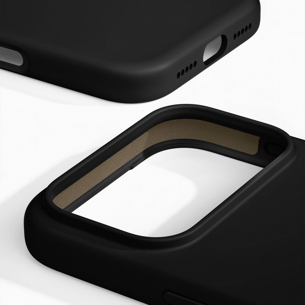 iPhone 18 Pro / 17 Pro iDeal Of Sweden Silicone Case - MagSafe Compatible - Black