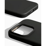 iDeal Of Sweden iPhone 14 Pro Silicone Case - Black