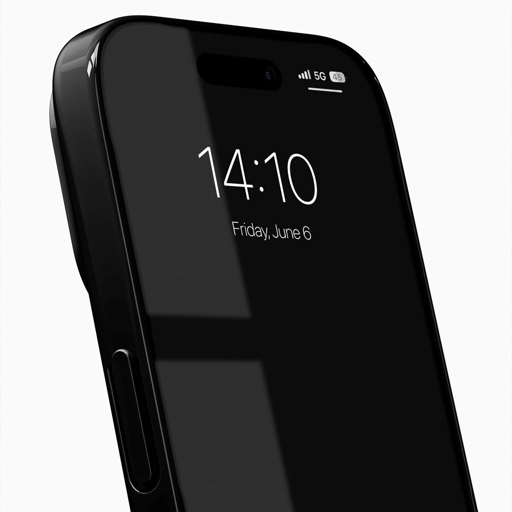 iDeal of Sweden iPhone 17 Slim Case - MagSafe Compatible - Glossy Black