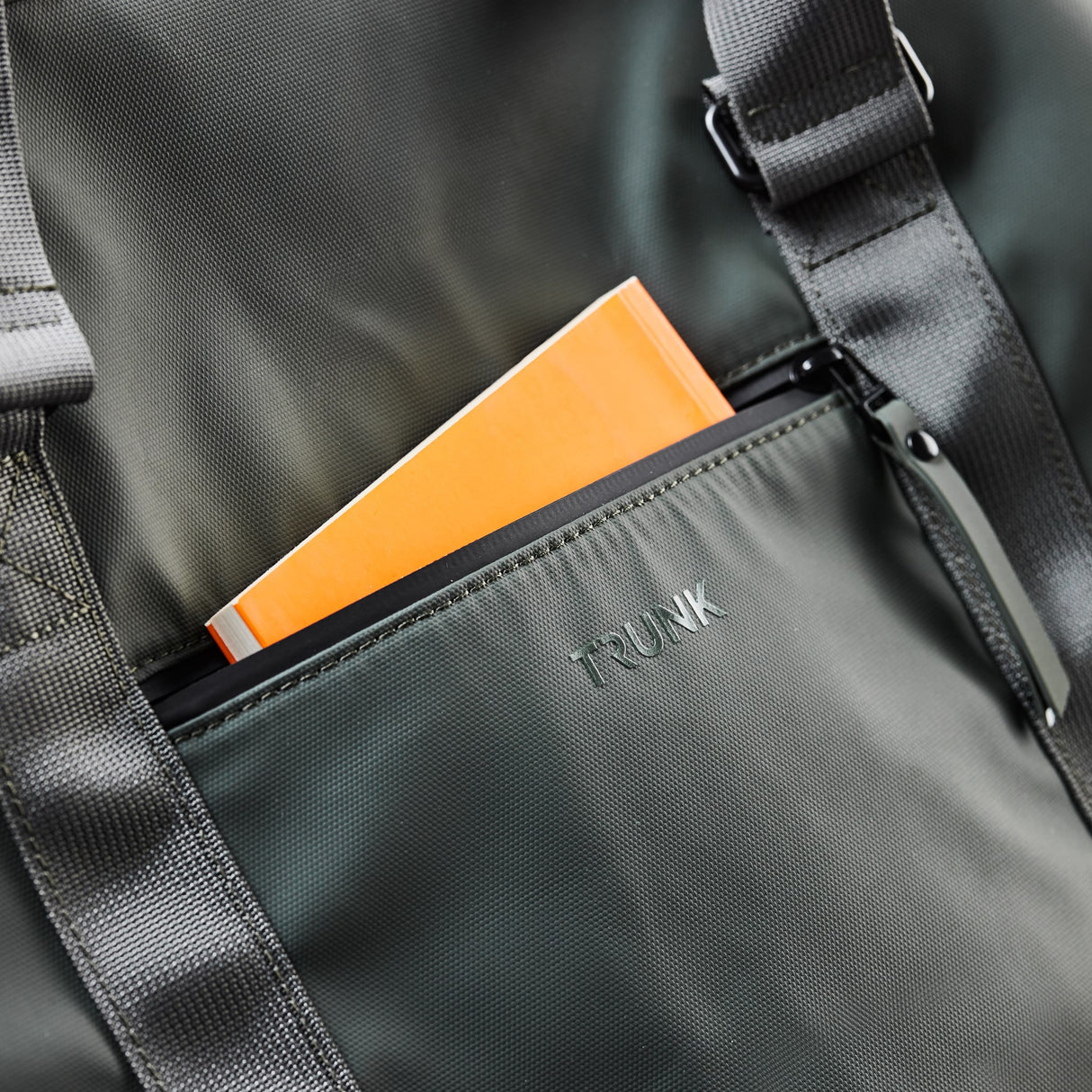 Trunk Travel Duffle Bag - Laurel Wreath