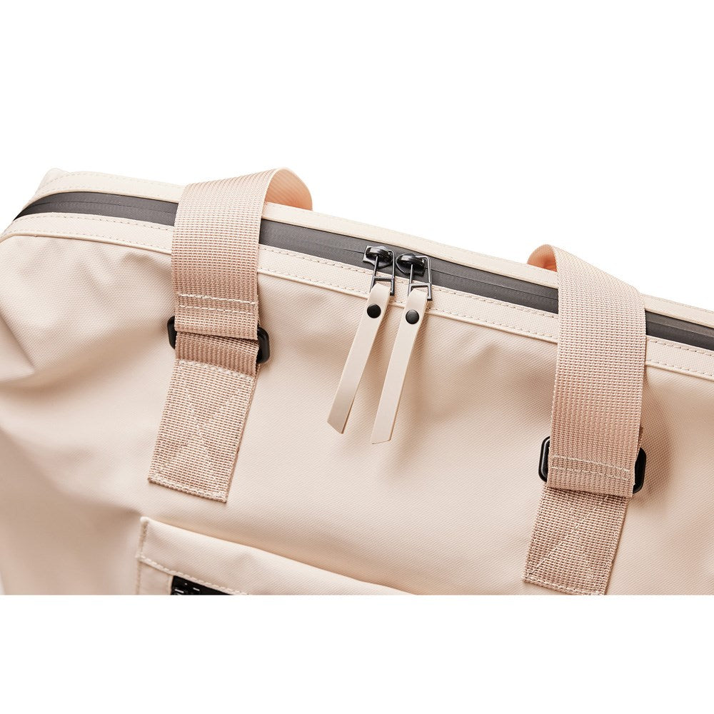 Trunk Travel Weekend Tote Bag - Ashes of Roses